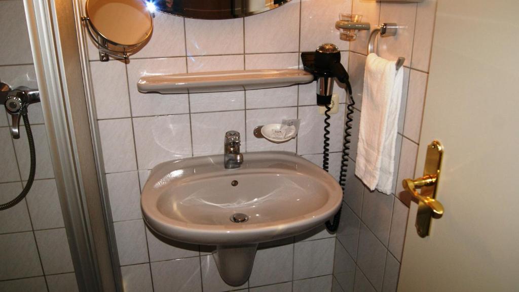 Hotel Deutsches Haus Blomberg  Cameră foto